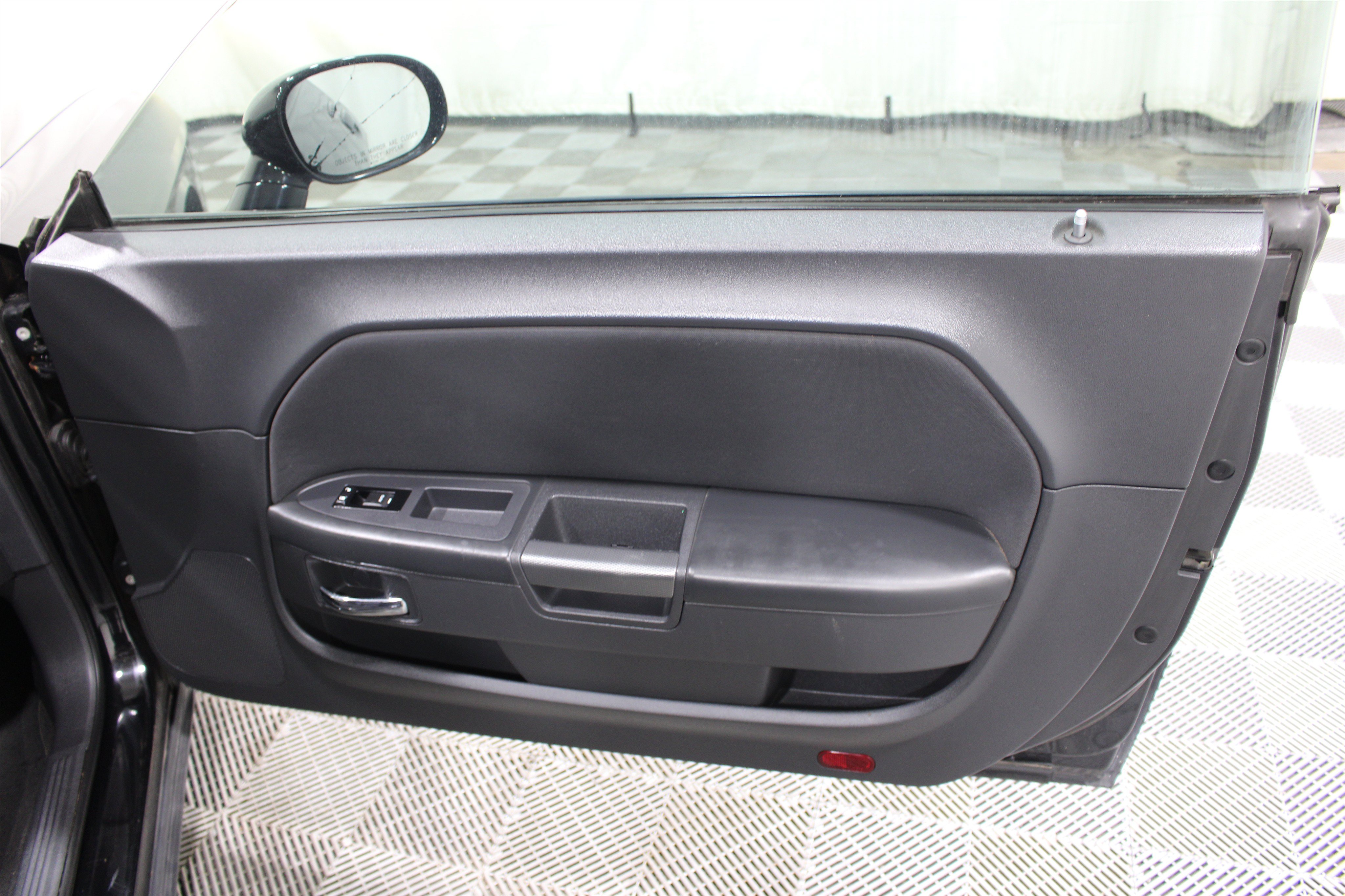 Used 2012 Dodge Challenger R/T RWD image 21