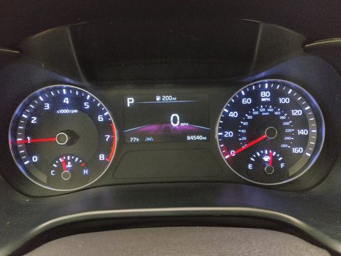 Used 2022 Kia Forte LXS FWD image 23