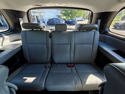 Used 2014 Toyota Sequoia Limited AWD/4WD image 42