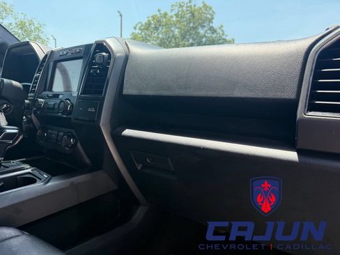 Used 2019 Ford F150 XLT w/ Equipment Group 302A Luxury AWD/4WD image 24