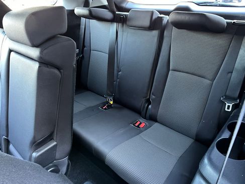 Used 2023 Toyota Highlander LE image 22