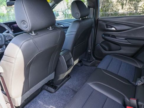 New 2026 Buick Envista Preferred FWD image 25