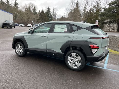 New 2026 Hyundai Kona SE AWD/4WD image 3