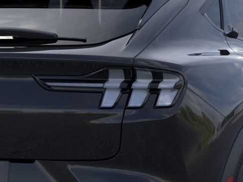 New 2026 Ford Mustang Mach-E Select RWD image 21