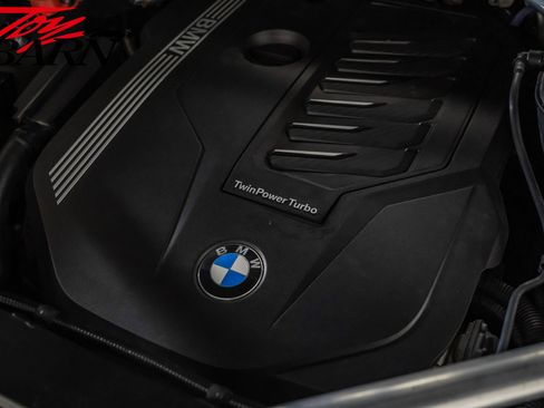 Used 2022 BMW X7 xDrive40i w/ M Sport Package image 54