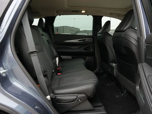 Certified 2026 INFINITI QX60 Luxe w/ Cargo Package AWD/4WD image 21