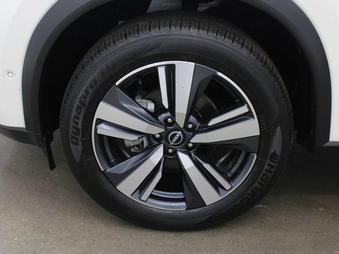 Used 2023 Nissan Rogue SL w/ SL Premium Package AWD/4WD image 31