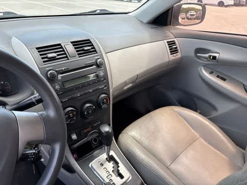 Used 2010 Toyota Corolla LE w/ LE EVP Pkg #1 FWD image 19