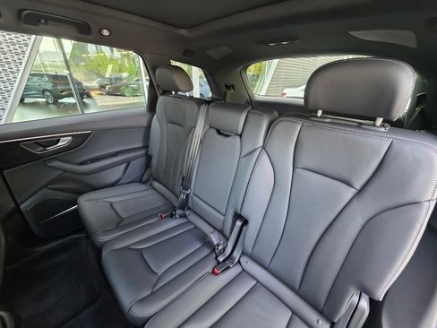 New 2026 Audi Q7 2.0T Premium AWD/4WD image 14