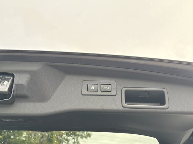 Certified 2026 Subaru Outback Wilderness AWD/4WD image 15