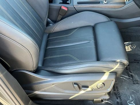 Certified 2024 Audi Q5 2.0T Premium Plus w/ Premium Plus Package image 13