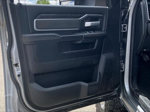 Used 2020 RAM 2500 Big Horn w/ Level 1 Equipment Group AWD/4WD image 21
