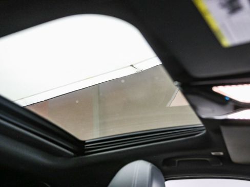 Certified 2023 BMW 330i Sedan w/ Premium Package RWD image 17