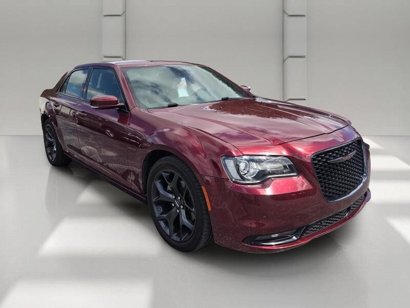 Certified 2023 Chrysler 300 S w/ Comfort Group RWD image 3