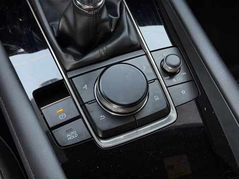 Used 2026 MAZDA MAZDA3 2.5 S Hatchback w/ Premium Pkg image 17