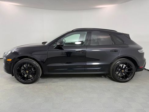 Certified 2026 Porsche Macan GTS image 2