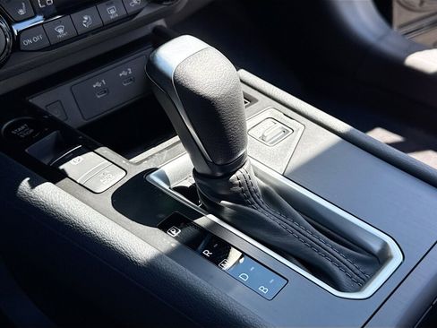 New 2026 Nissan Kicks SV AWD/4WD image 12