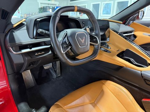 Used 2024 Chevrolet Corvette Stingray Preferred Conv w/ Z51 Performance Package RWD image 20