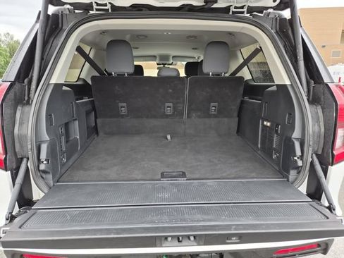 Certified 2025 Ford Expedition Max Active AWD/4WD image 23