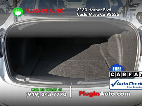 Used 2022 Tesla Model 3 Performance image 12