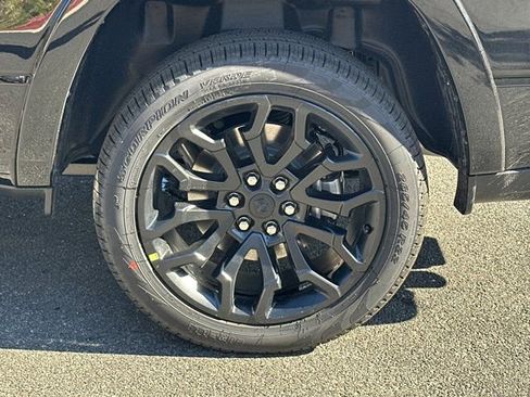 New 2026 RAM 1500 Limited image 18