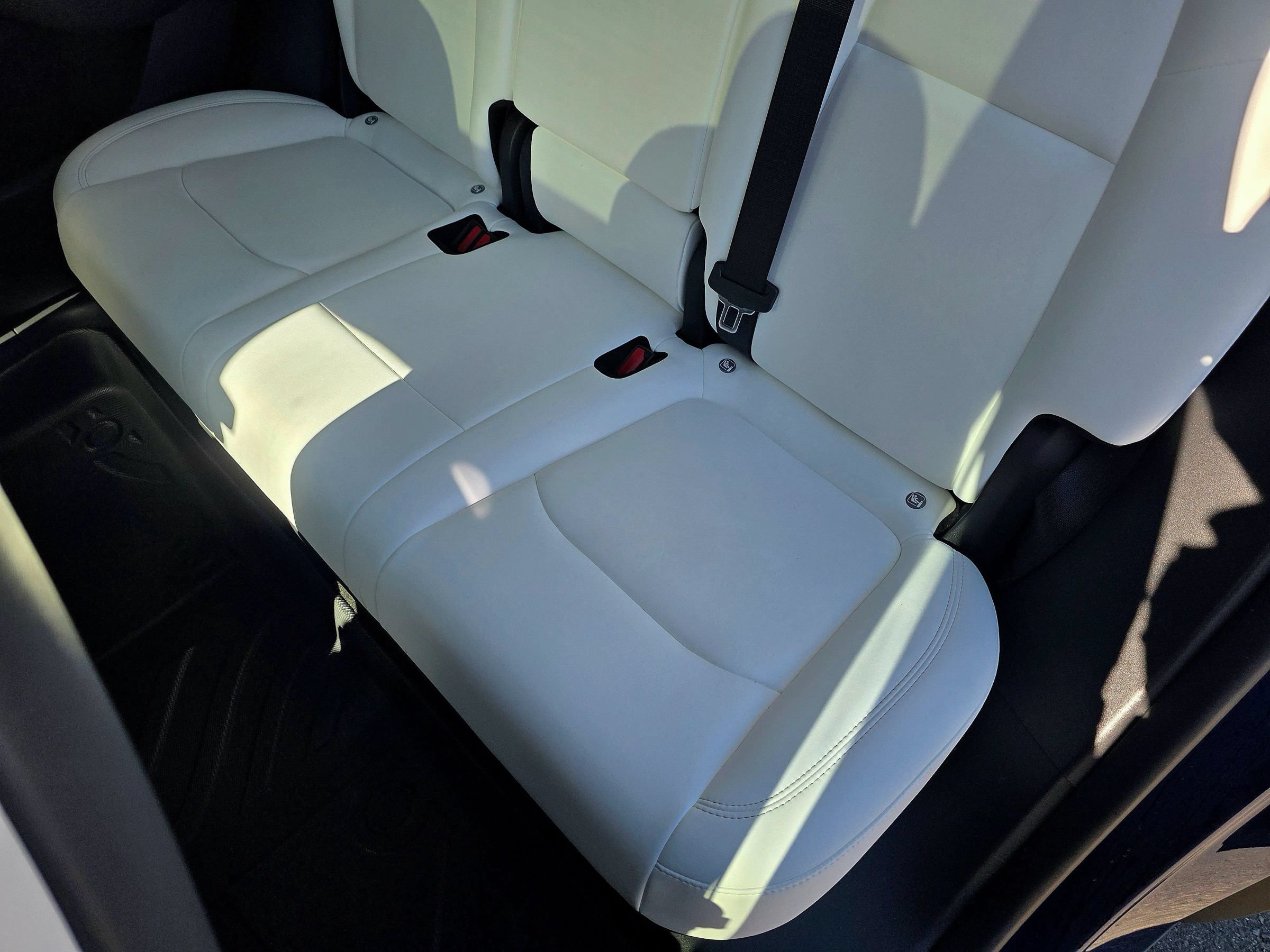 Used 2022 Tesla Model Y Long Range AWD/4WD image 52