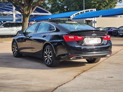 Used 2023 Chevrolet Malibu RS image 3