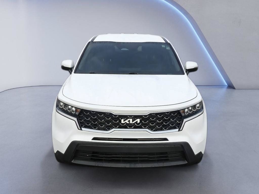 Used 2023 Kia Sorento LX FWD image 11