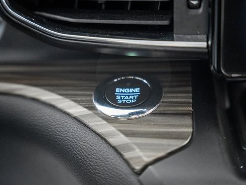 Certified 2020 Ford Explorer Limited image 31