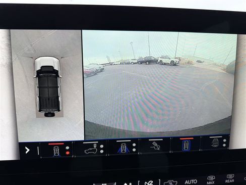 Used 2024 GMC Hummer EV 2X w/ Extreme Off-Road Package AWD/4WD image 10