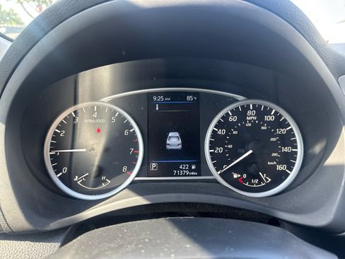 Used 2019 Nissan Sentra SV FWD image 9