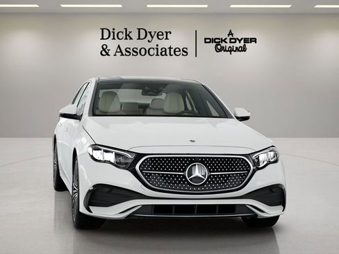 Used 2026 Mercedes-Benz E 350 Sedan image 34