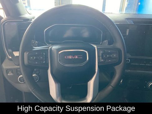 Used 2024 GMC Sierra 1500 Elevation w/ Preferred Package AWD/4WD image 6