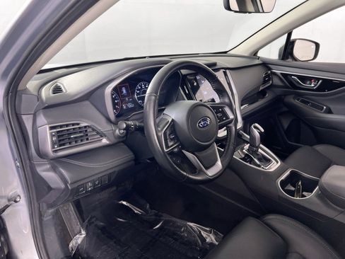 Used 2022 Subaru Outback Limited image 9