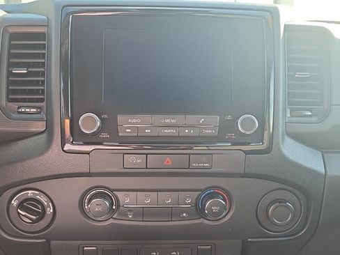 Used 2024 Nissan Frontier S AWD/4WD image 24