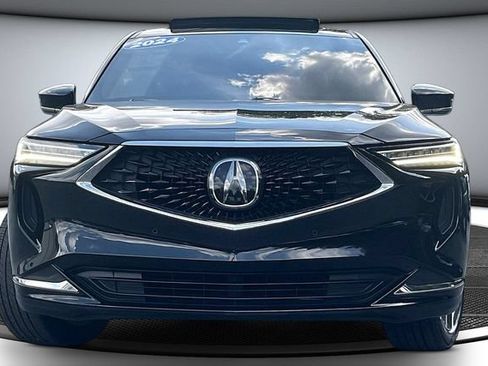 Used 2024 Acura MDX w/ Technology Package FWD image 2