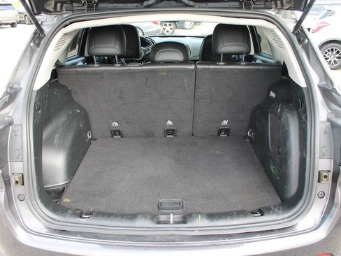 Used 2021 Jeep Compass Latitude w/ Sun and Sound Group AWD/4WD image 18