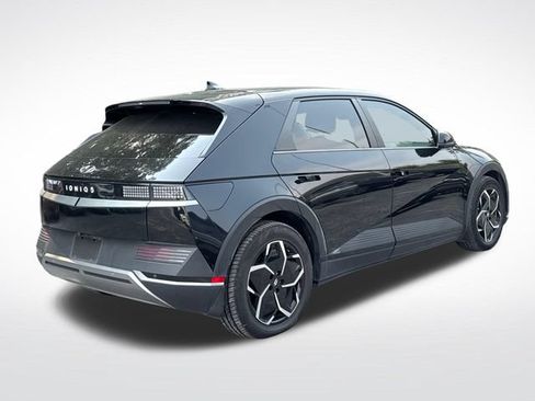Used 2023 Hyundai Ioniq 5 SEL RWD image 6