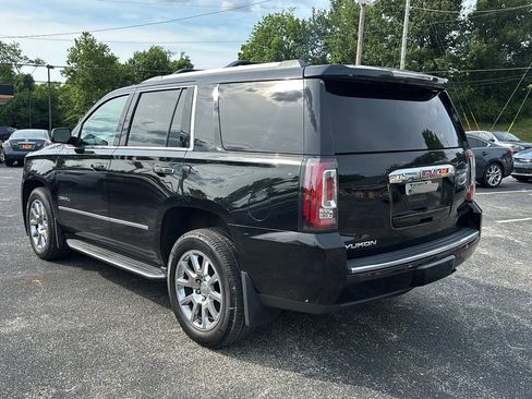 Used 2016 GMC Yukon Denali w/ Enhanced Security Package AWD/4WD image 3