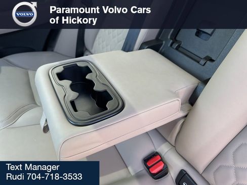 New 2026 Volvo XC60 B5 Core w/ Climate Package AWD/4WD image 15
