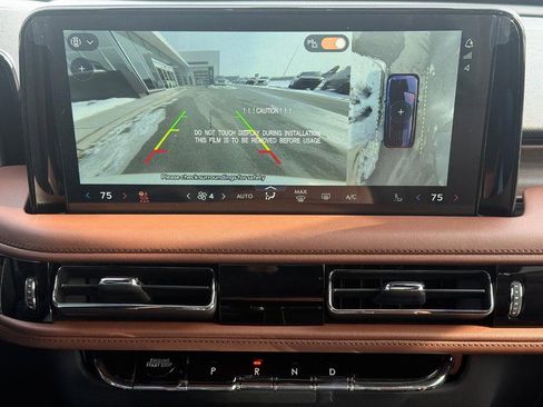 New 2026 Lincoln Aviator Reserve w/ Jet Appearance Package image 13