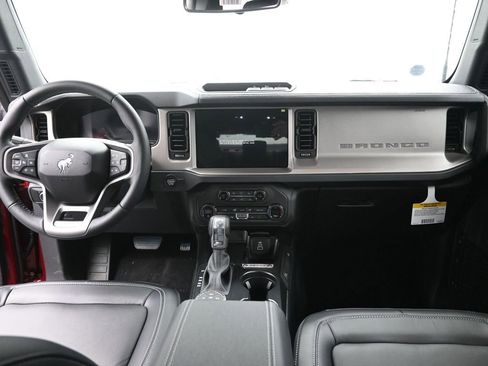 New 2026 Ford Bronco Outer Banks image 28