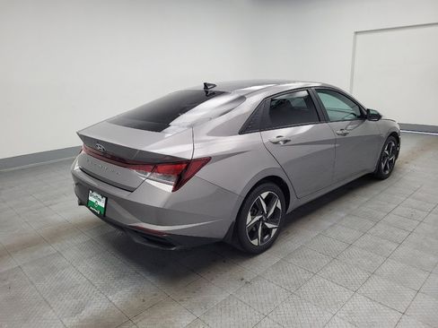 Used 2023 Hyundai Elantra SEL w/ Convenience Package FWD image 9