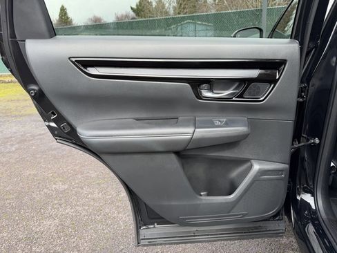 Certified 2025 Honda CR-V EX-L image 30