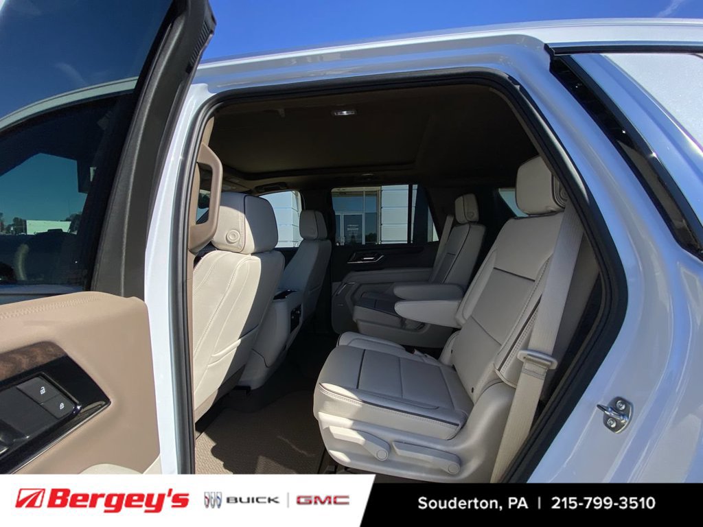 Certified 2026 GMC Yukon Denali w/ Sun & Power Step Package AWD/4WD image 28