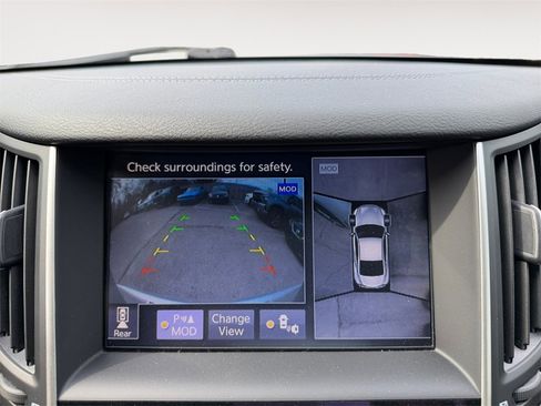 Used 2017 INFINITI Q60 Red Sport 400 image 9