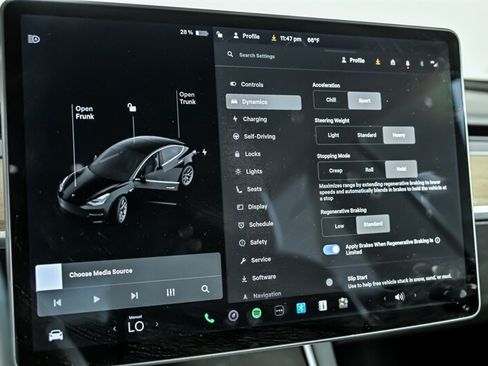 Used 2018 Tesla Model 3 Long Range AWD/4WD image 28