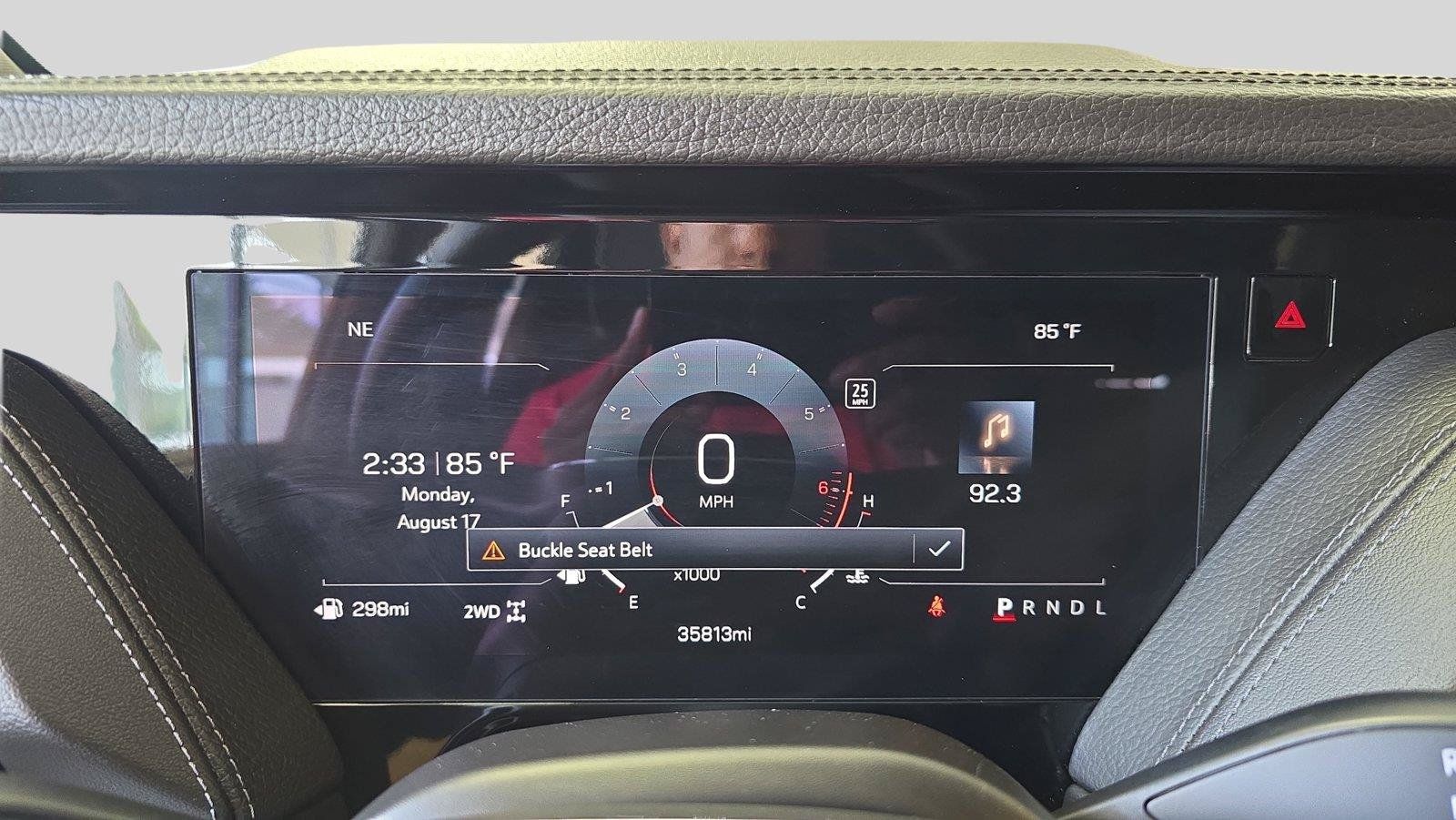 Used 2025 GMC Yukon Denali AWD/4WD image 10