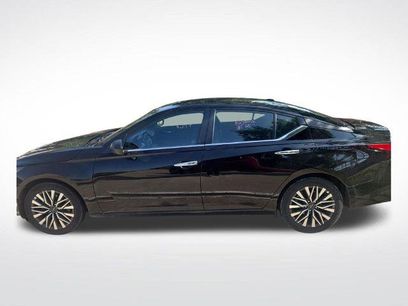 Certified 2025 Nissan Altima 2.5 SV