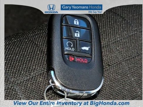 Used 2024 Honda HR-V Sport image 32